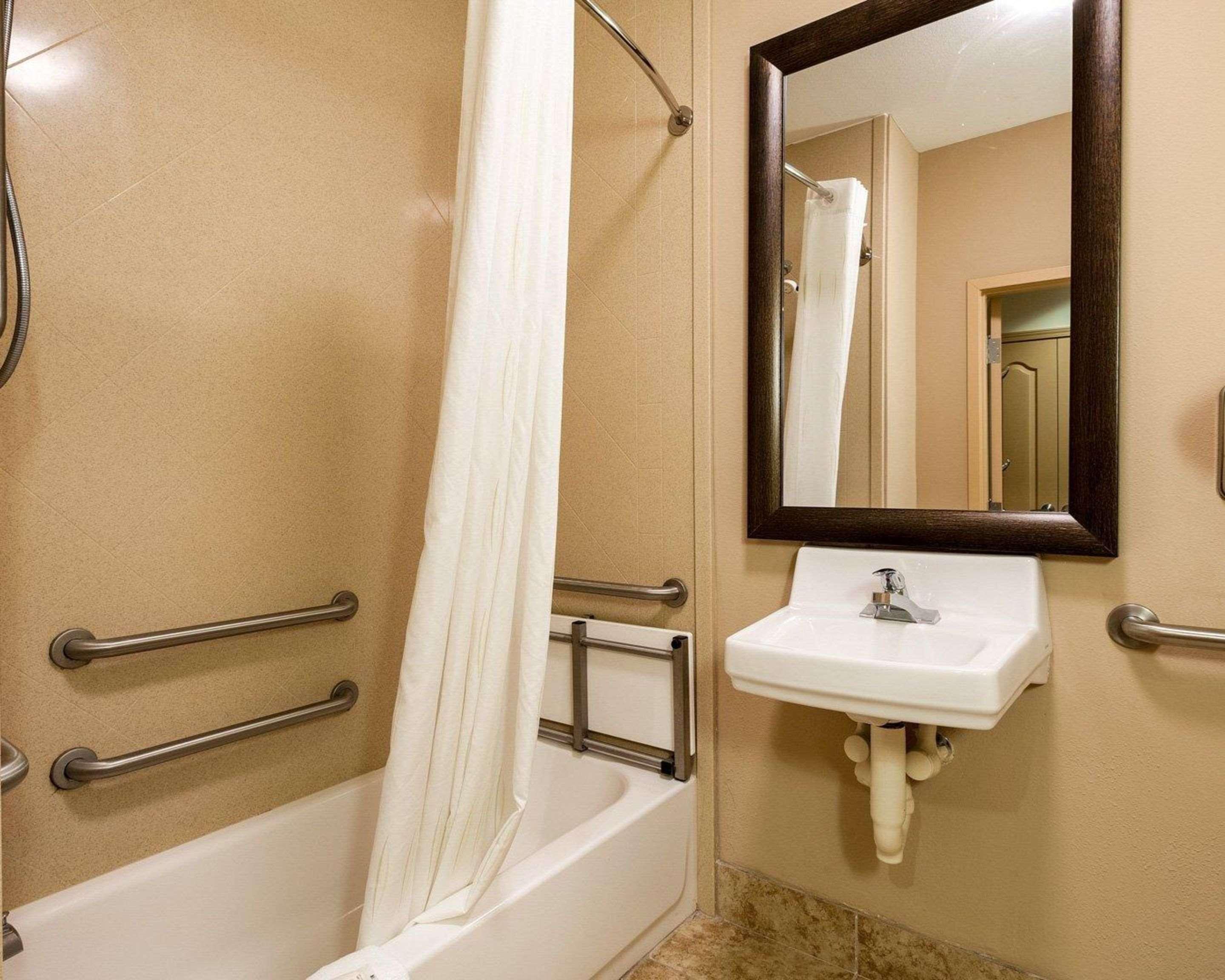Comfort Suites Oil Center Лафаєт Екстер'єр фото