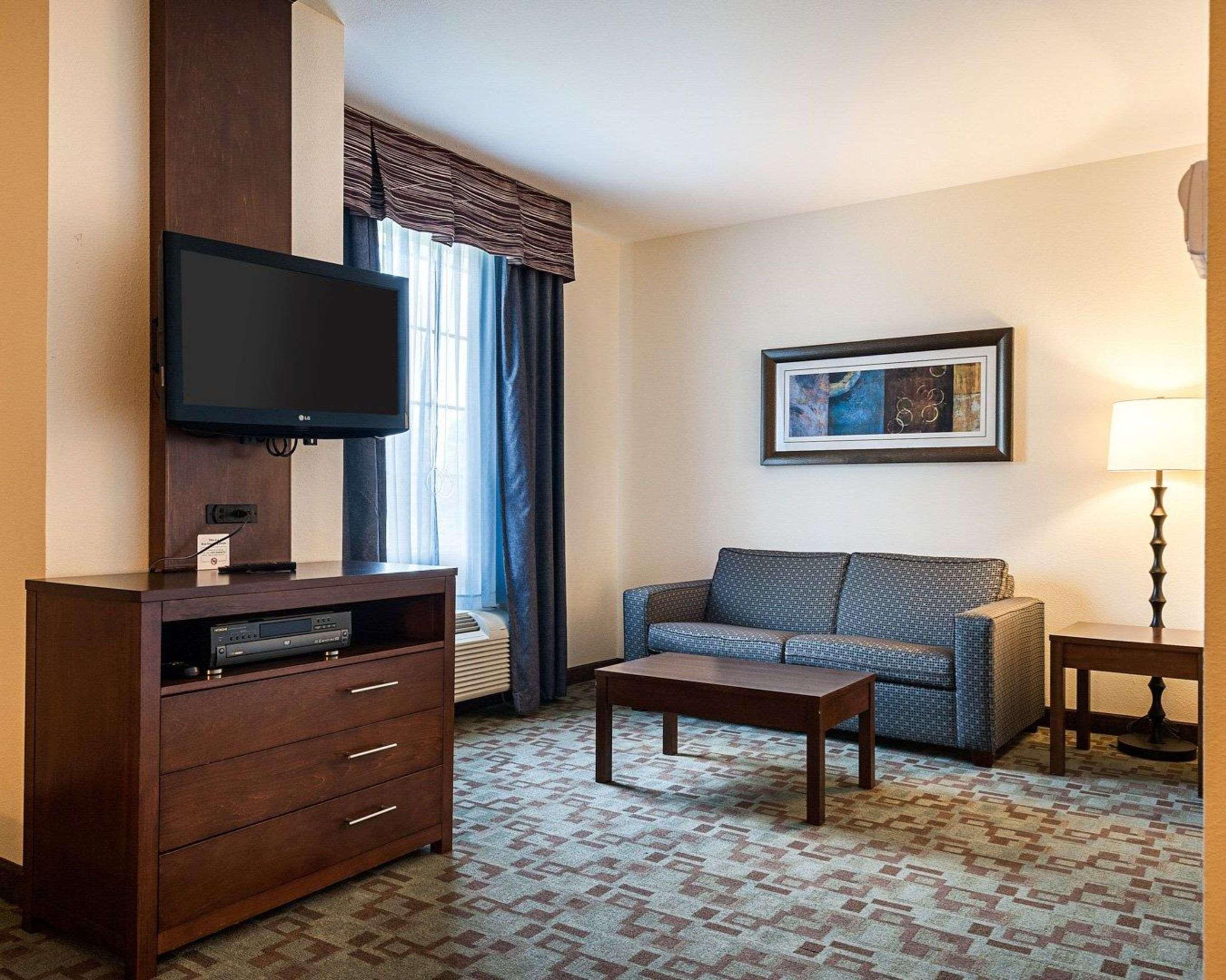 Comfort Suites Oil Center Лафаєт Екстер'єр фото
