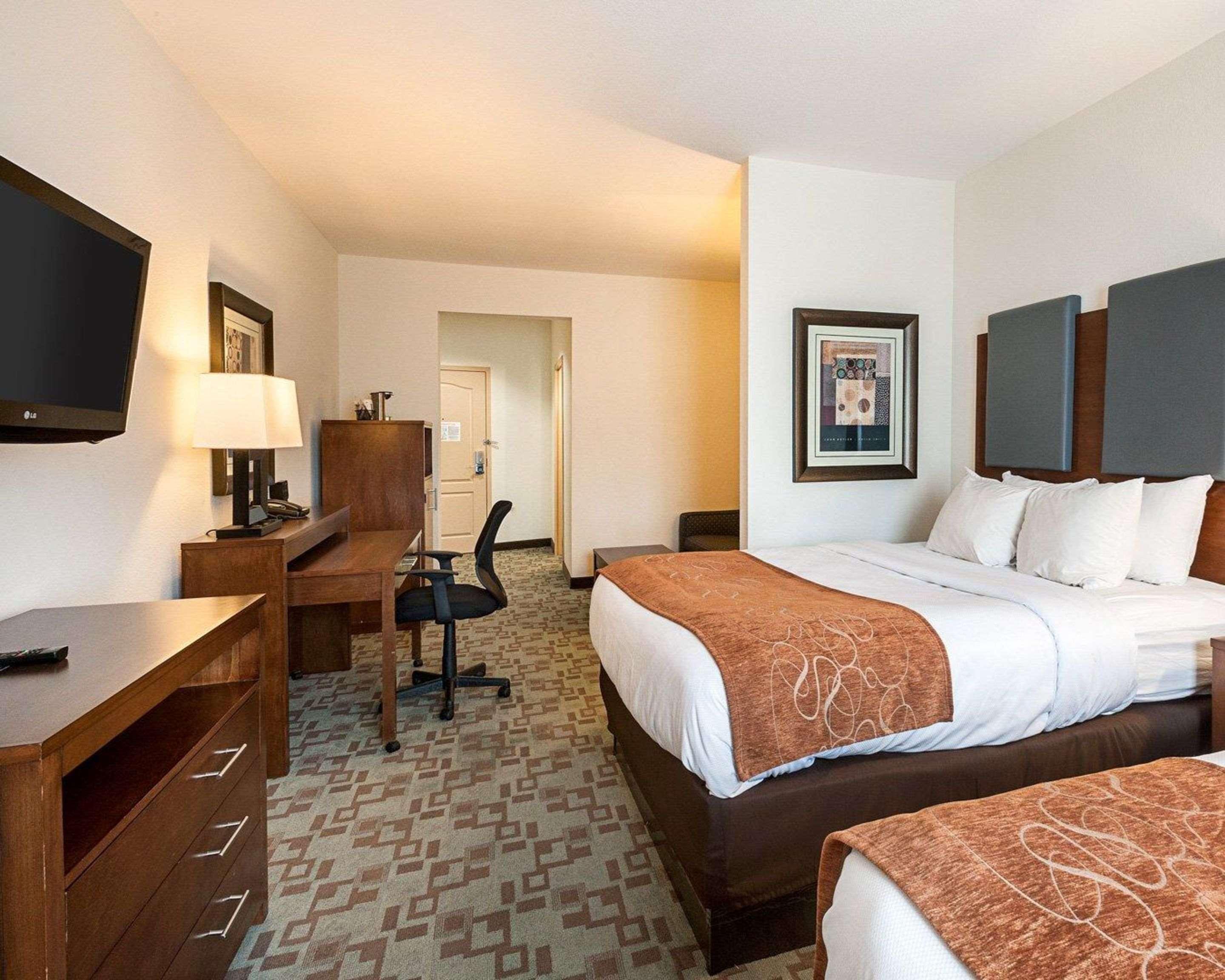 Comfort Suites Oil Center Лафаєт Екстер'єр фото